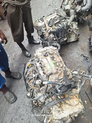 2013-2017 Toyota Corolla Engine and 12pins Gearbox