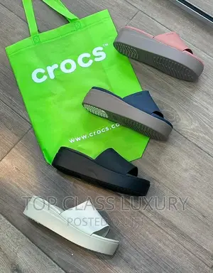 High Quality Female Crocs With WEDGE