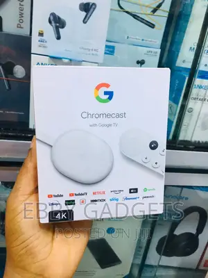 Google Chromecast Streaming Device With Remote