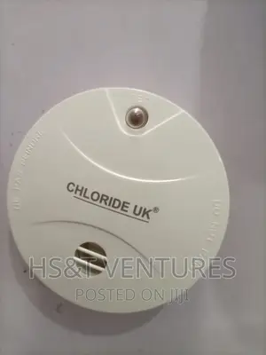 Wireless Smoke Detector And Alarm