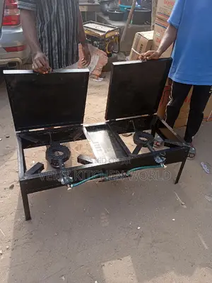 Local Industrial Gas Cooker With Cover