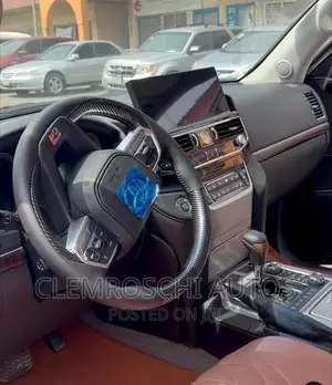 High Quality Certified Steering Screen Landcruiser 2023