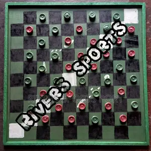 Draft Board Game. Available in 3 Colour. Red, Blue and Green