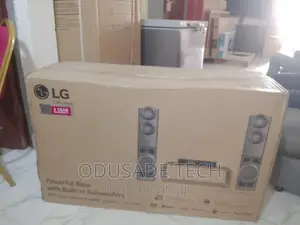 Brand New LG Home Theatre System 1250 W LHD-687bg