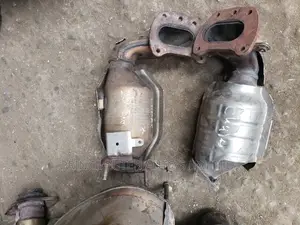 Engine Catalyst Camry 2020