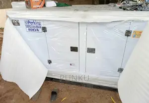 Perkins Soundproof Gen of 80kva Full Copper Engine Capacity