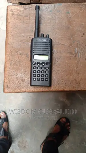 Kenwood Walkie Talkie