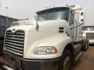 Direct Tokunbo 2005 Vision Mack Ten Tyres Head Truck Double