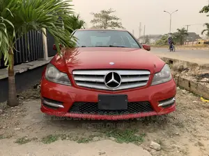 Mercedes-Benz C300 2012 Red