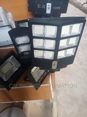 100w Solar Street Light