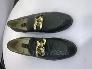 Gucci Leather Shoe Size 40