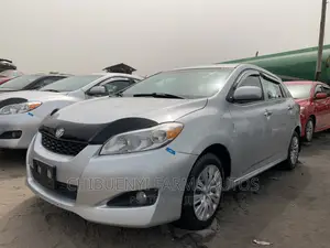 Toyota Matrix 2010 Silver
