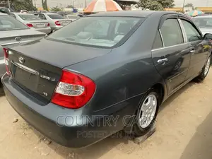 Toyota Camry 2004 Green