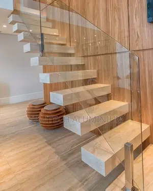 Modern Balustrade Staircase