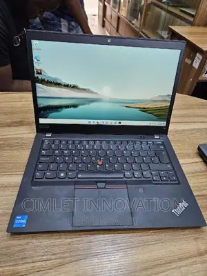 Laptop Lenovo ThinkPad T14 G2 8GB Intel Core I5 SSD 512GB