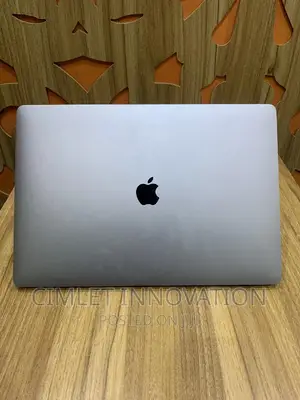 Laptop Apple MacBook Pro 2019 16GB Intel Core I9 SSD 1T