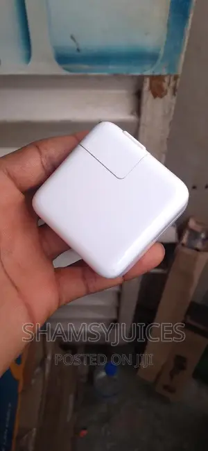 Follow Come 30watts Macbook Air Charger