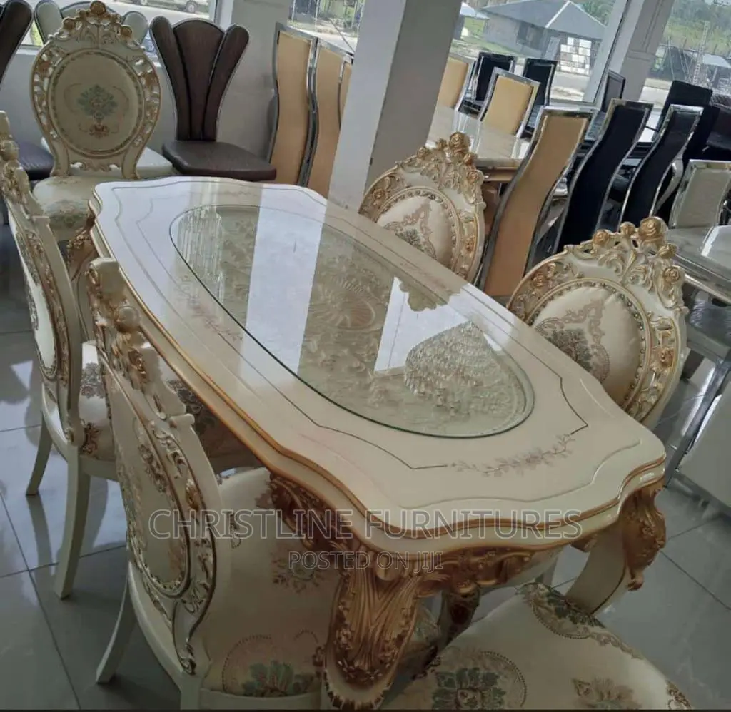 Royal Dining Table Set