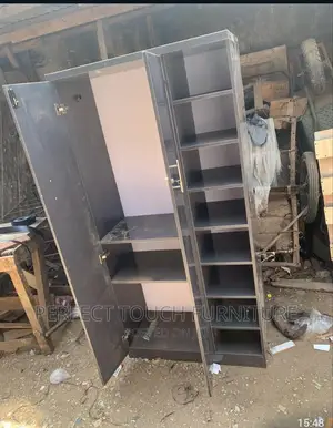 31⁄2 By 6ft Wardrobe