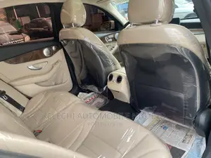 Mercedes-Benz C300 2016 White