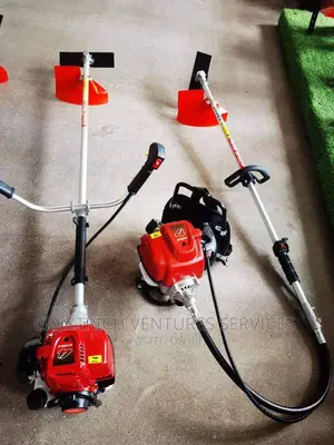 4 Stroke Professional Brush Cuter Machine