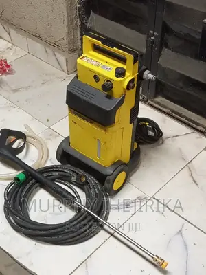 Karcher 720 Pressure Washer (Almost New)