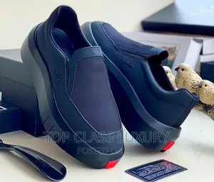 Original Laceless PRADA Thick Sole Luxury Designer Sneakers