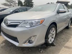 Toyota Camry 2013 Silver