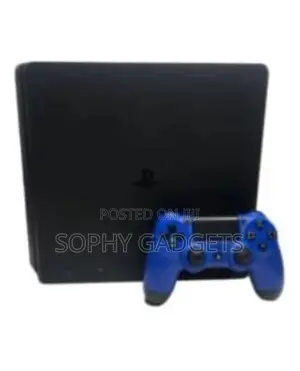 PS4 Slim With 1 Controller