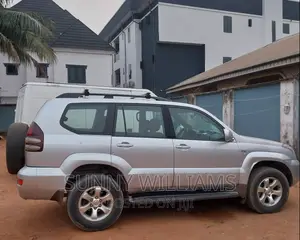 Toyota Land Cruiser Prado 4.0 V6 5dr 2005 Silver