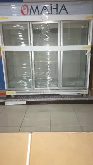 Omaha 3 Doors Industrial Supermarket Chiller 1500litres
