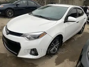 Toyota Corolla 2016 White