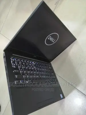 Laptop Dell Latitude 7390 16GB Intel Core I7 SSD 256GB