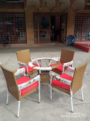 4 Seaters Outdoor Garden Chair