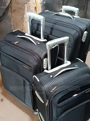 Set of 3 Swiss Polo Travelling Luggage Boxes With 4 Wheels