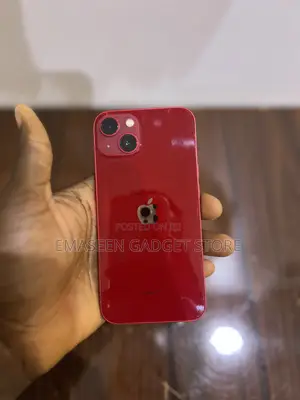 Apple iPhone 13 256 GB Red