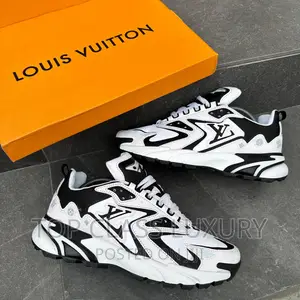 Louis Vuitton Runner Tactic Luxury Sneakers