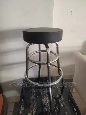 Kitchen High Stool With Rotating Seat