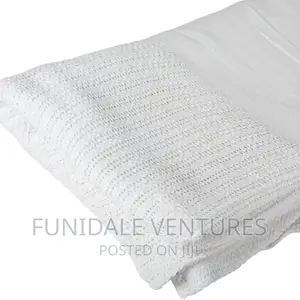 White Thermal Blanket