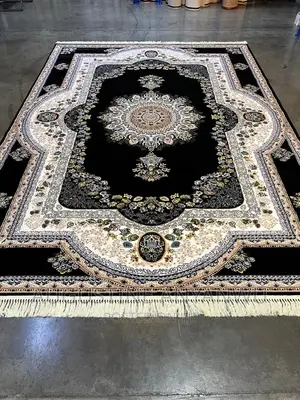 Quality Areabian Center Rug Carpet Size 7/10