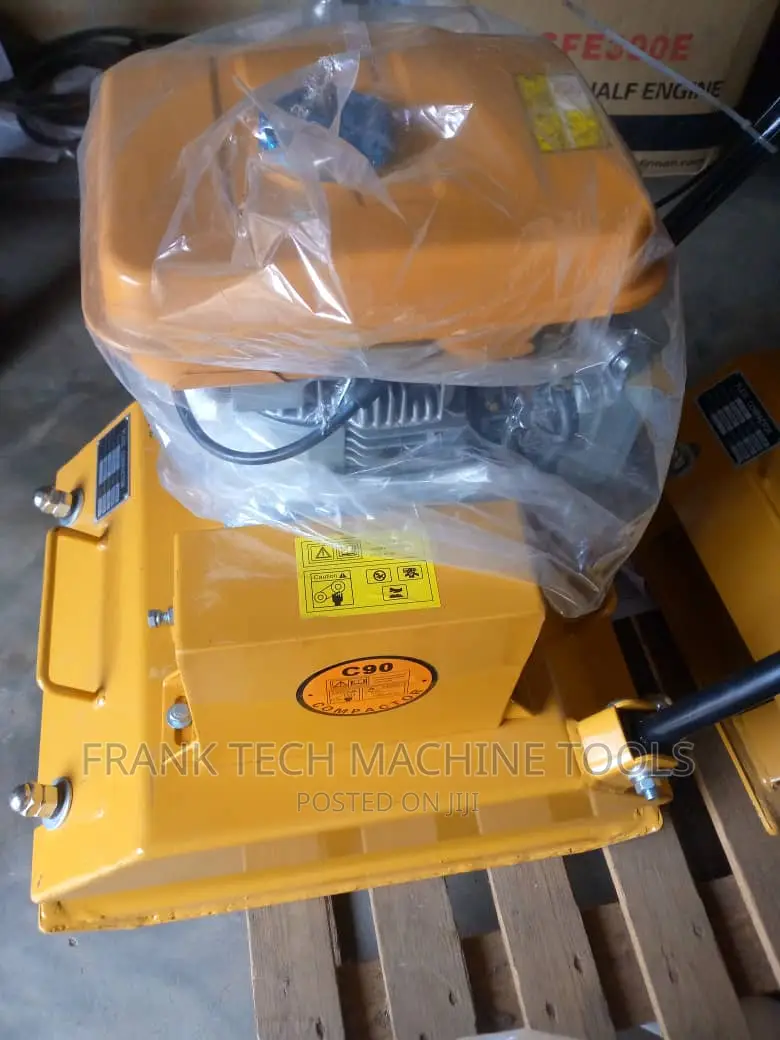 C-90 Plate Compactor Machine Japan Quality