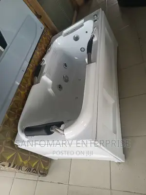 Short Single Jacuzzi