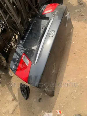Company Boot Es 350 2010 Model