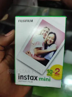 FUJIFILM Instanx Mini Instant Film. Instanx Mini Film.