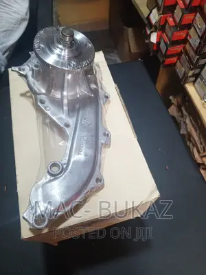 Water Pump Assy Toyota 2tr Engine OEM Quality