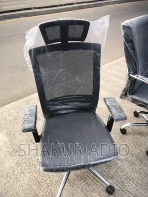 Quality Executive Net Chair