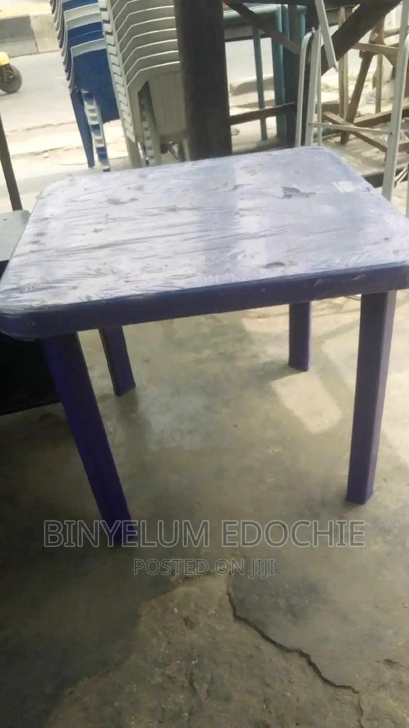 Big Plastic Table