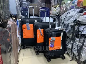 Set of Quality Imported Light Weight Travel Luggage