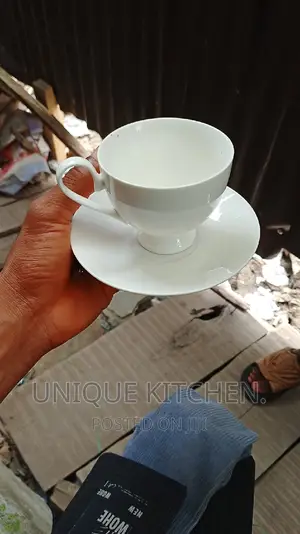 12 Pieces White Tea/Coffee Cups and Saucers