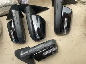 Complete Side Mirror Tundra 2019